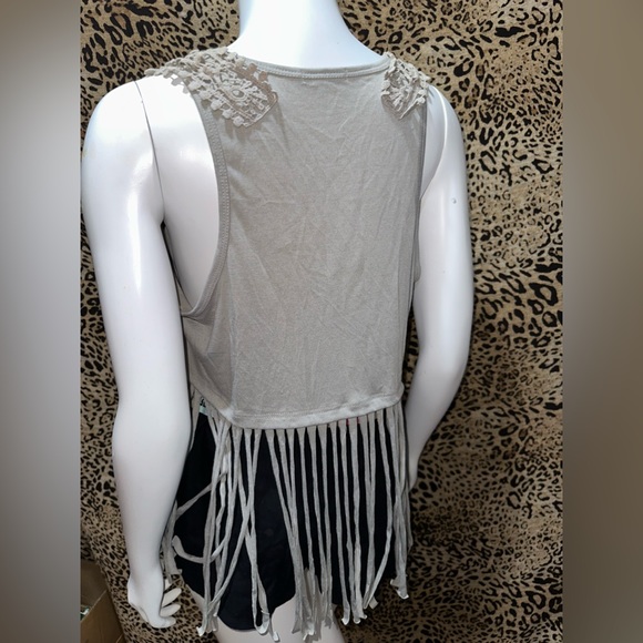 Xl western style crop top - Picture 3 of 4